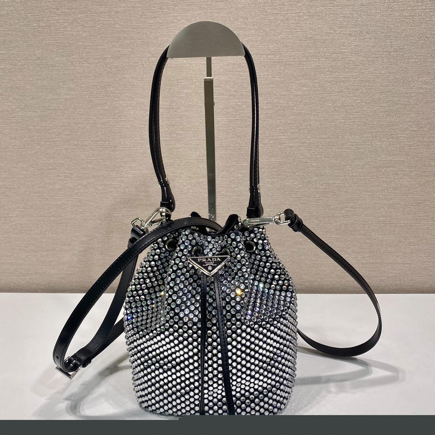 Pra*a bucket bags